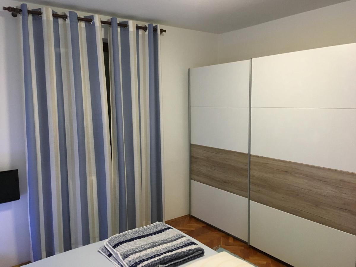Nela Apartment Rabac Exteriör bild