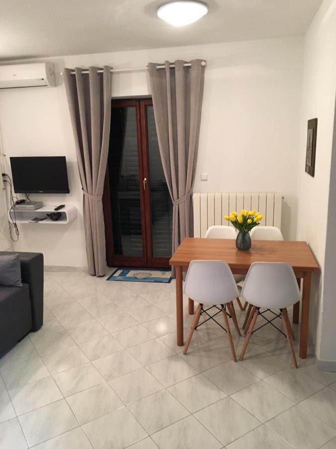 Nela Apartment Rabac Exteriör bild
